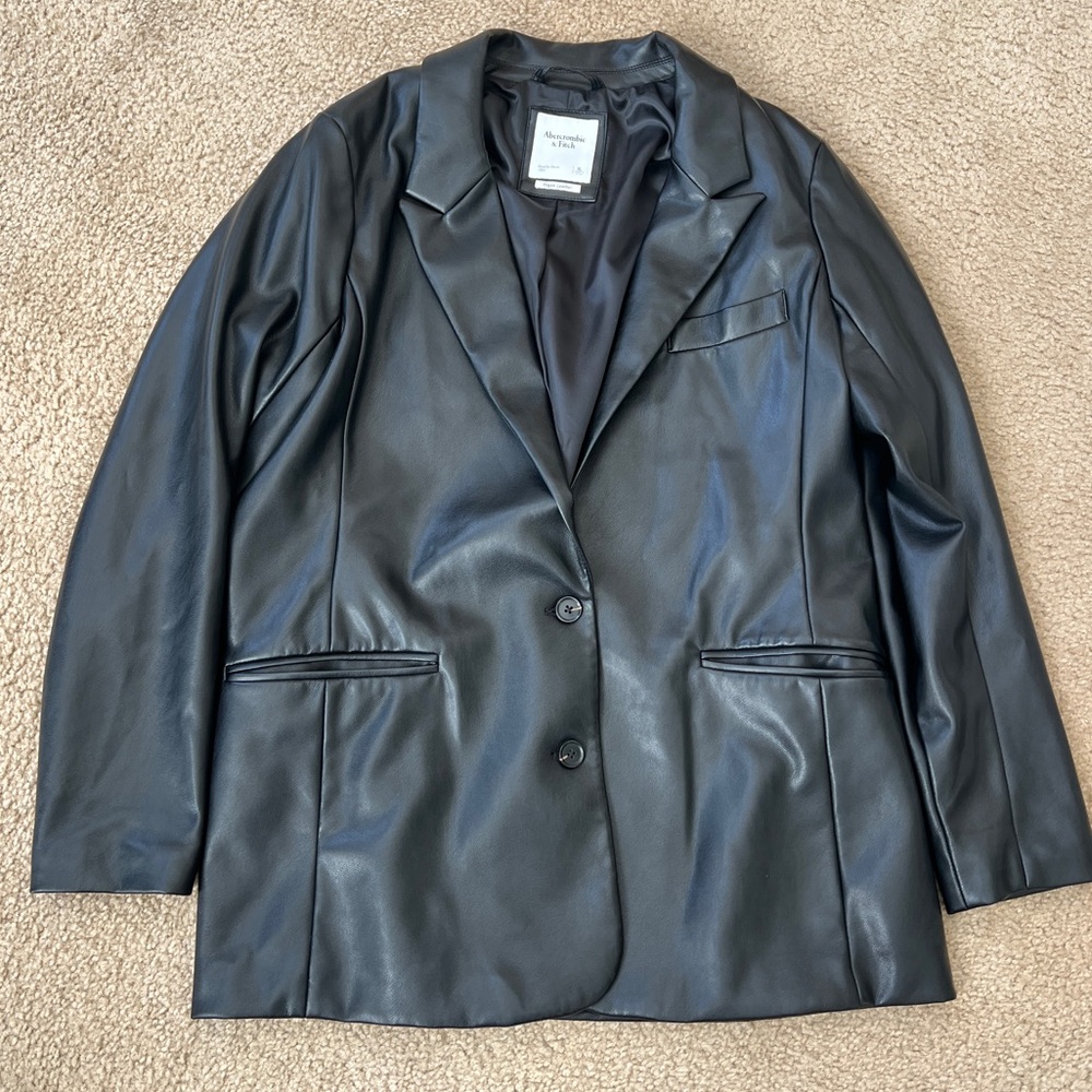 Abercrombie Vegan Leather Blazer - Women’s XL